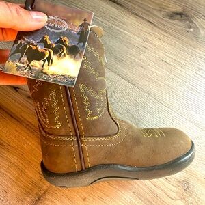 New Old West toddler cowboy boots size 6-7